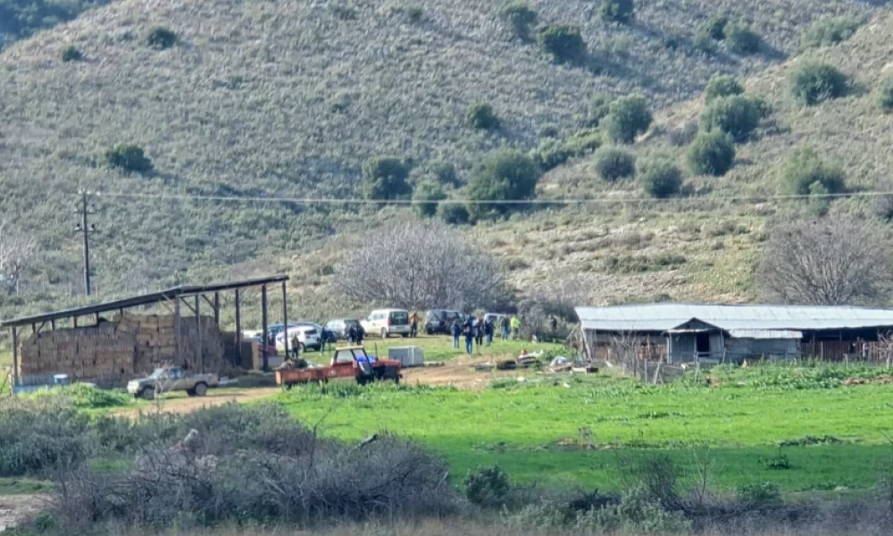 Εντοπισμός σορού στον Τύρναβο - Τα ρούχα και τα παπούτσια ταιριάζουν με του 39χρονου Βασίλη που αγνοούνταν